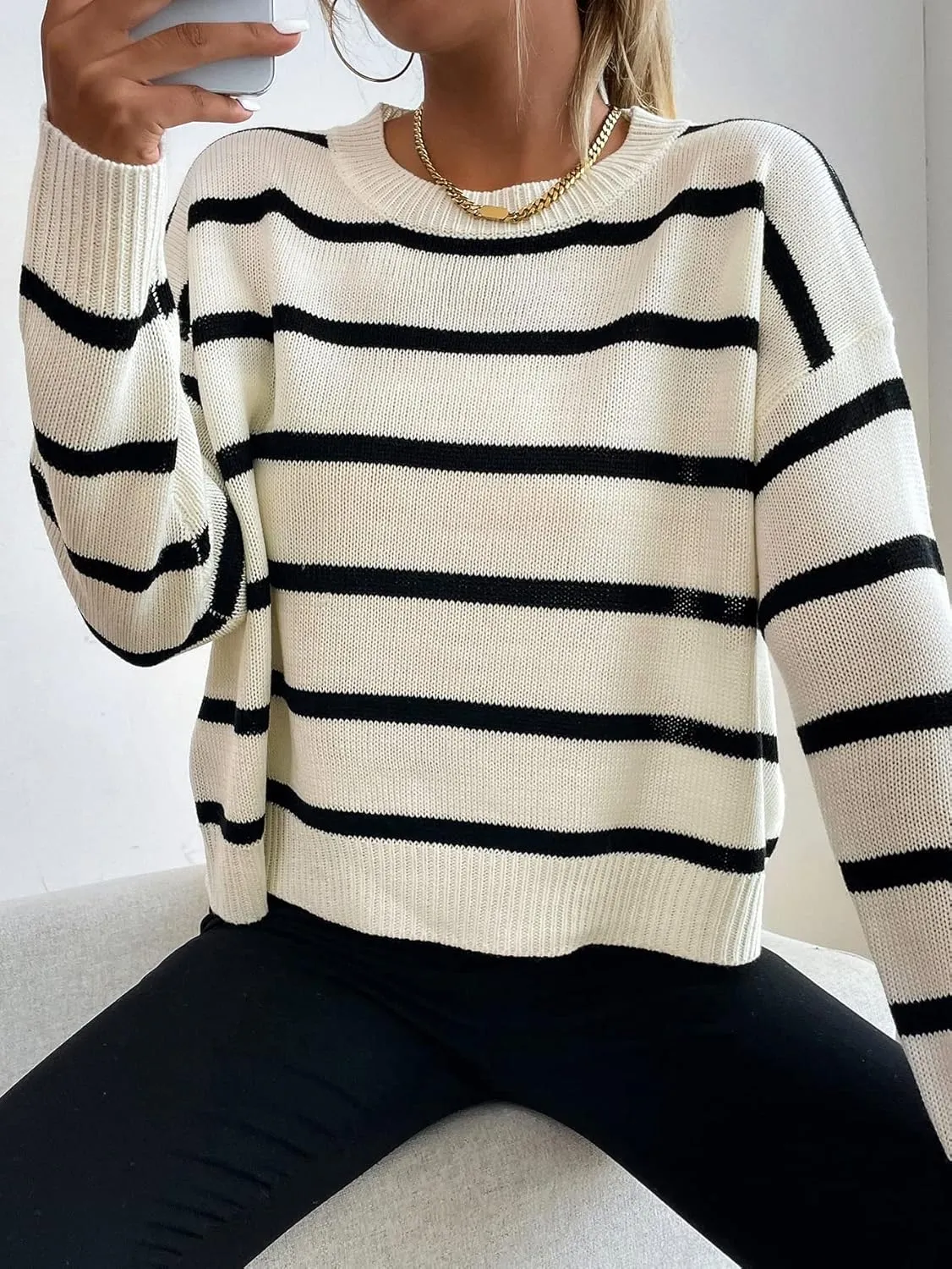 GORGLITTER Women's Striped Drop Shoulder Sweater Oversized Crew Neck Knit Sweaters Pullover Top