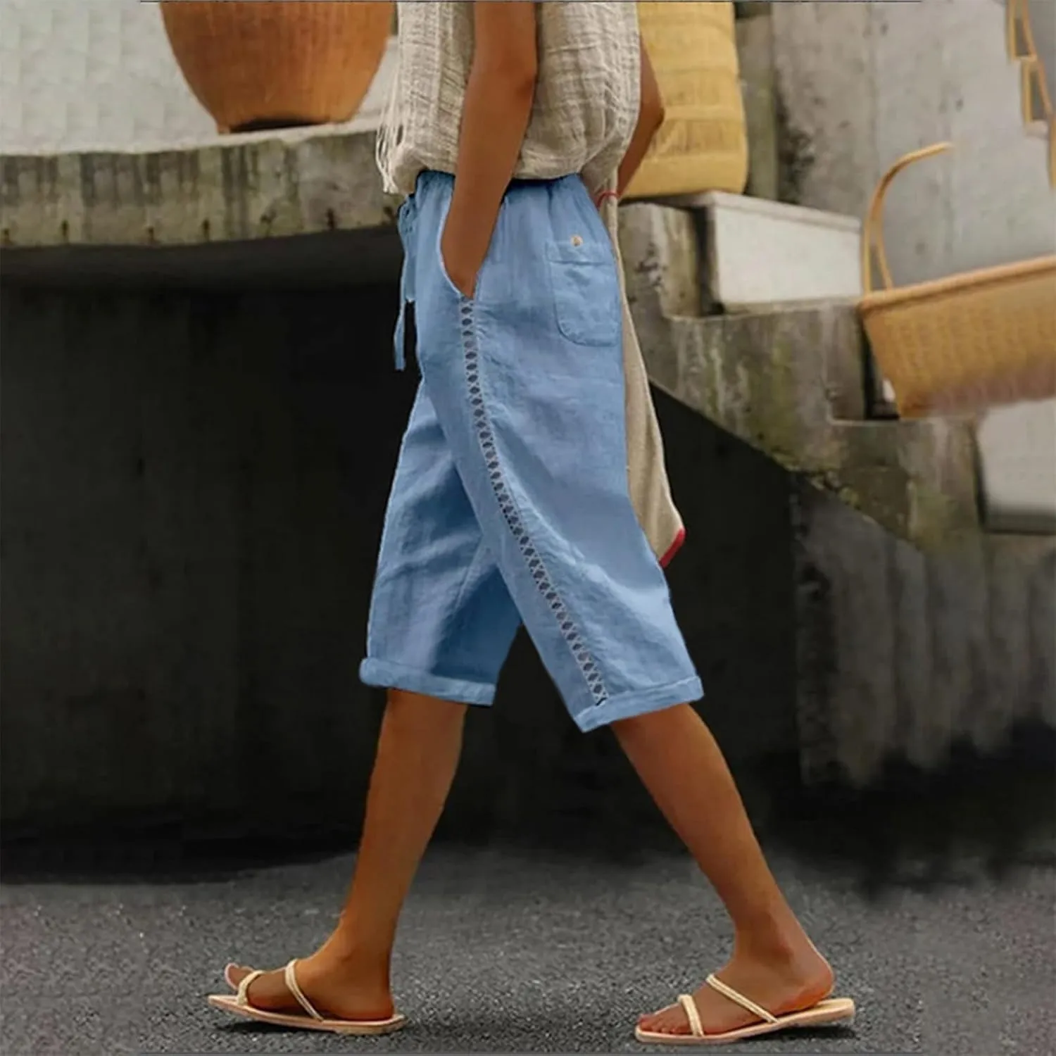 Linen Shorts for Women Knee Length Drawstring Elastic Waist Side Cutout Bermuda Shorts Pockets Summer Casual Shorts