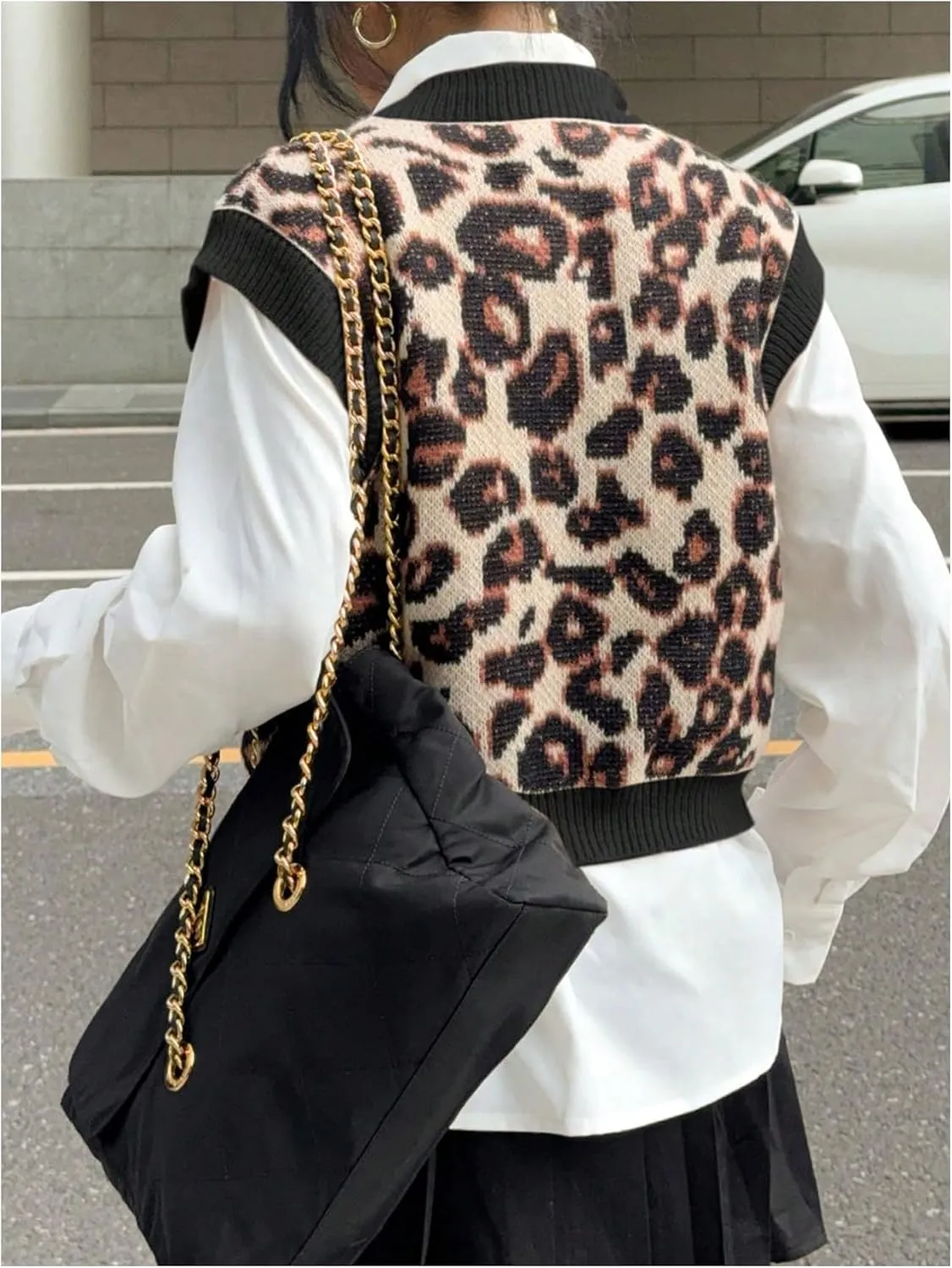 MakeMeChic Women's Leopard Print Vest Top Y2K Crew Neck Sleeveless Sweater Vests