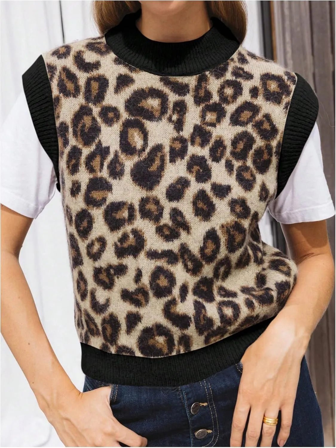 MakeMeChic Women's Leopard Print Vest Top Y2K Crew Neck Sleeveless Sweater Vests