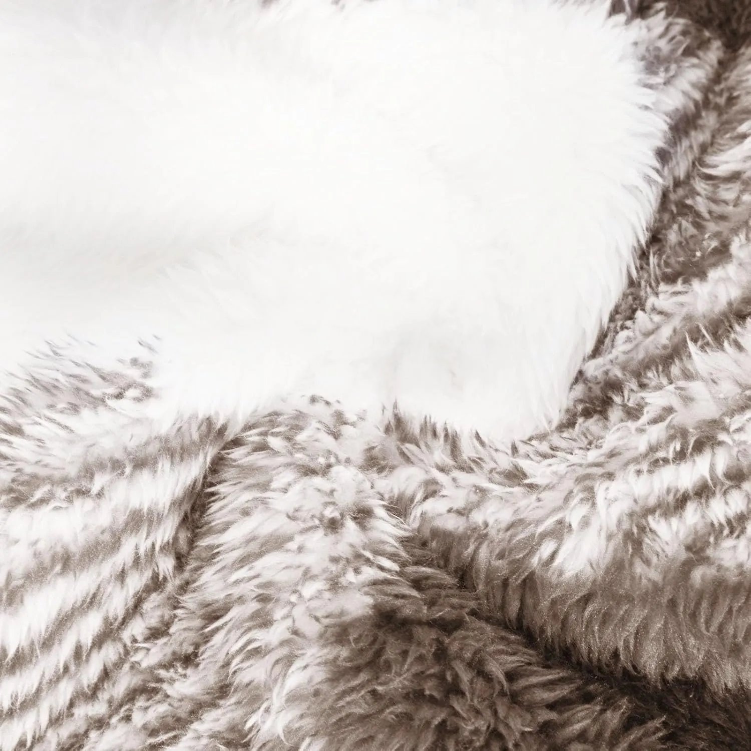 Sherpa Shacket Jackets for Women Winter Long Sleeve Button Hoodies Oversized Fuzzy Fleece Plaid Coat Outdoor Outerwear