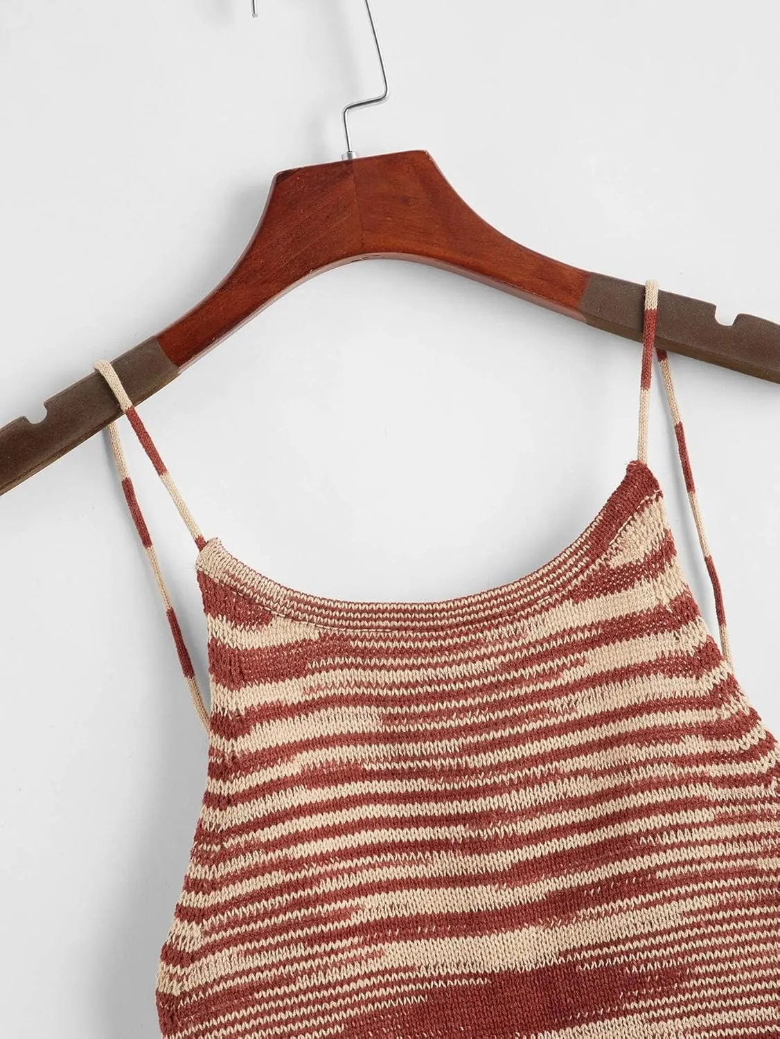 SweatyRocks Women's Sleeveless Space Dye Knit Camisole Criss Cross Backless Crop Top