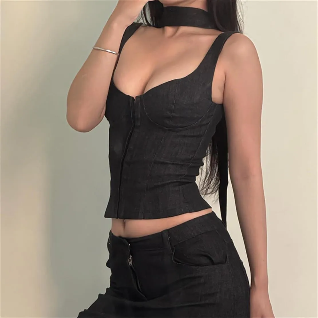 Women Gothic Crop Tank Top Sleeveless Camisole Tops Y2K Grunge Blouse Cami Shirt